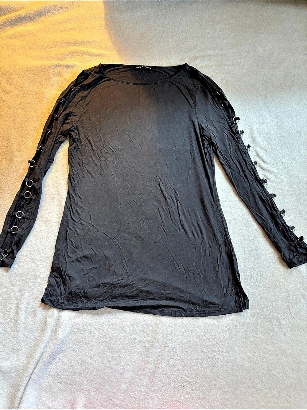 cable & gauge Black Long Sleeve Top Like New